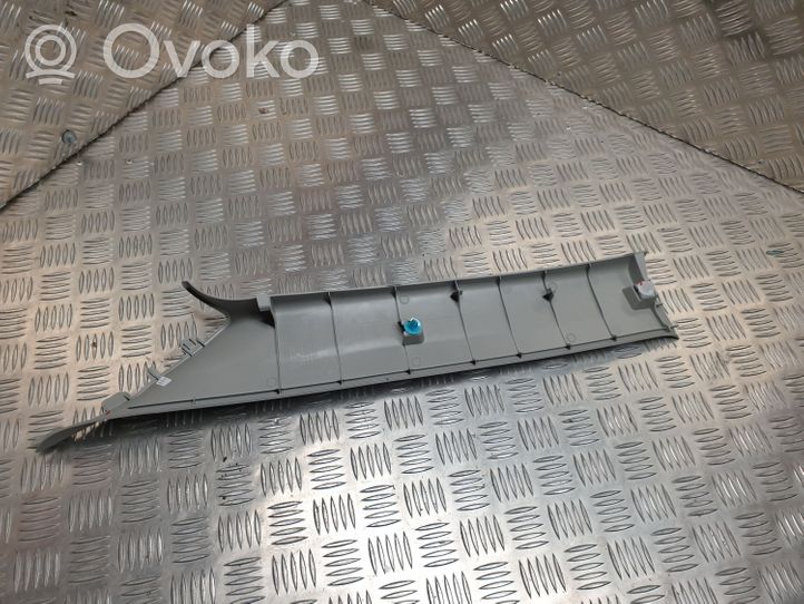 Suzuki Vitara (LY) (A) Revêtement de pilier 7611154P0