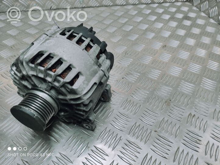 Audi A4 S4 B8 8K Generatore/alternatore 03G903016G