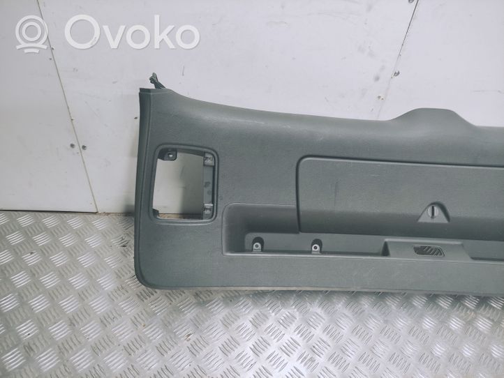 Audi Q7 4L Kita bagažinės apdailos detalė 4L0867973