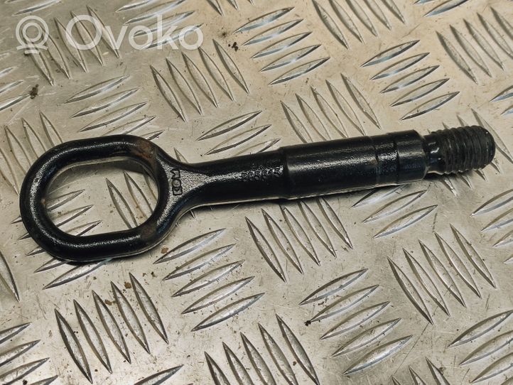 Volkswagen Golf VII Towing hook eye 8K0805615