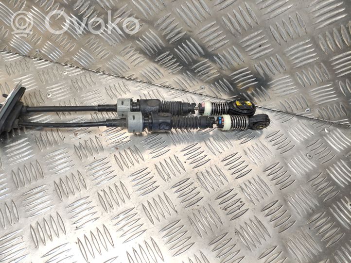 Hyundai ix20 Gear selector/shifter (interior) 327941P300