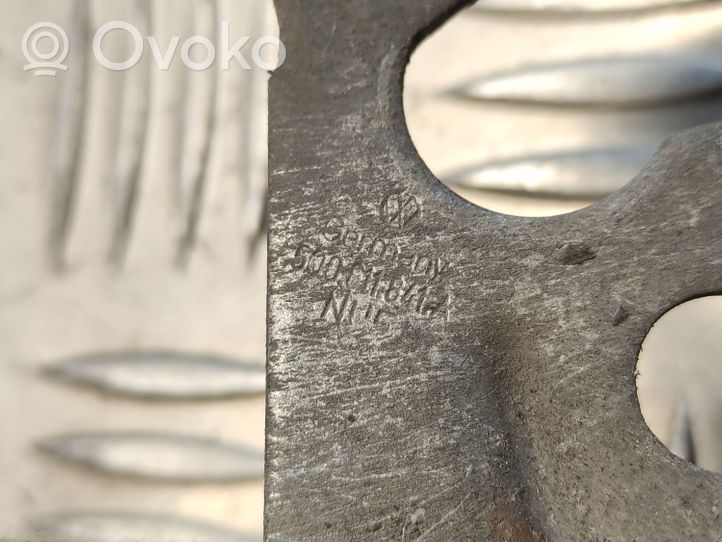 Skoda Octavia Mk3 (5E) Inny element zawieszenia przedniego 5Q0611841A