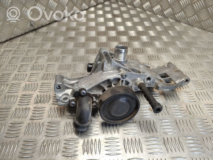 Mini One - Cooper F56 F55 Water pump 8631940