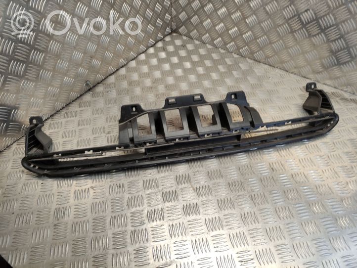 KIA Rio Etupuskurin alempi jäähdytinsäleikkö 86522H8600