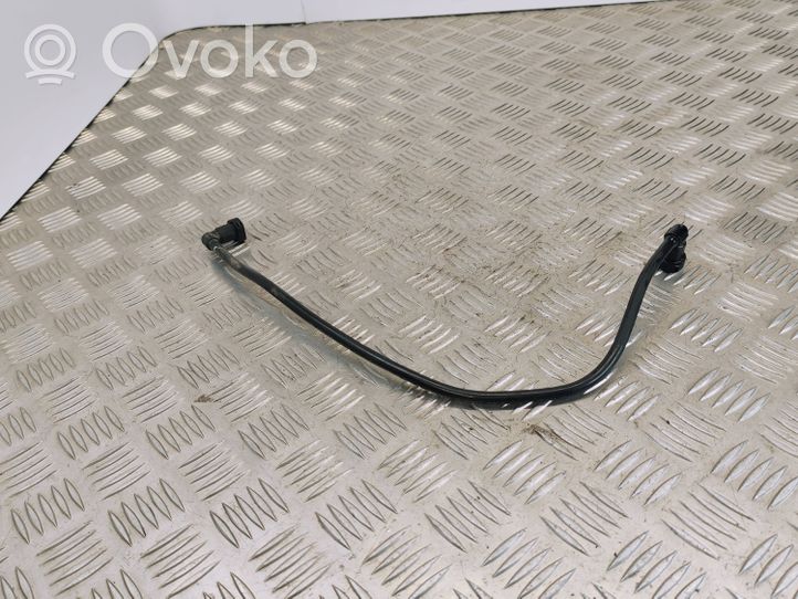 Opel Zafira C Fuel line pipe 13368138