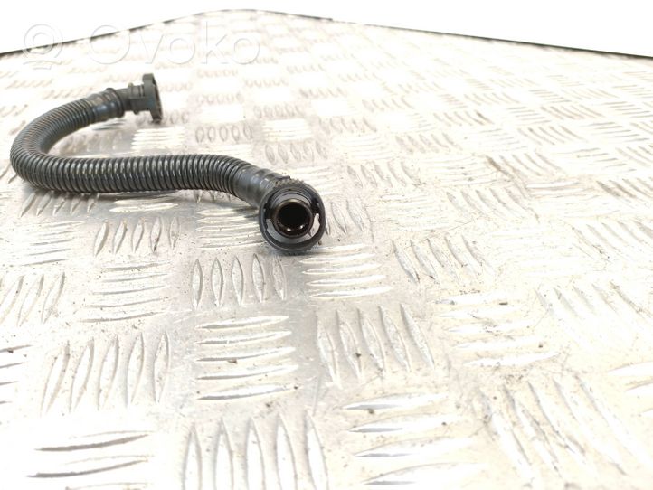 Audi A3 S3 8P Breather hose/pipe 06J103221