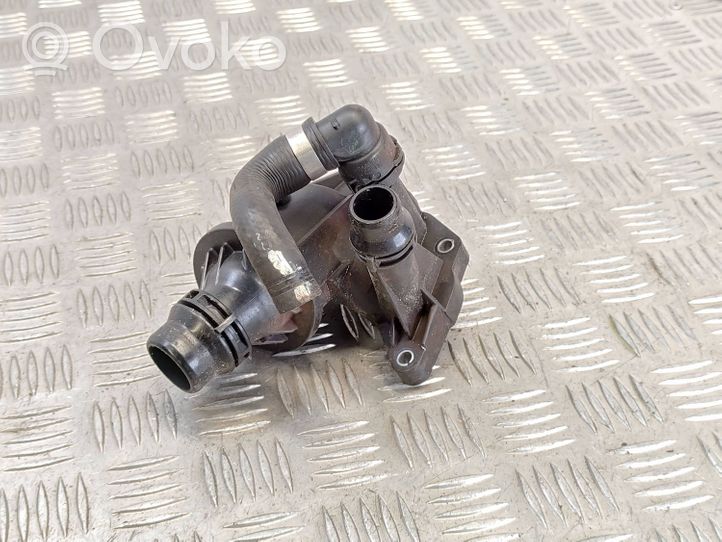 BMW 1 F20 F21 Termostato/alloggiamento del termostato 8575625