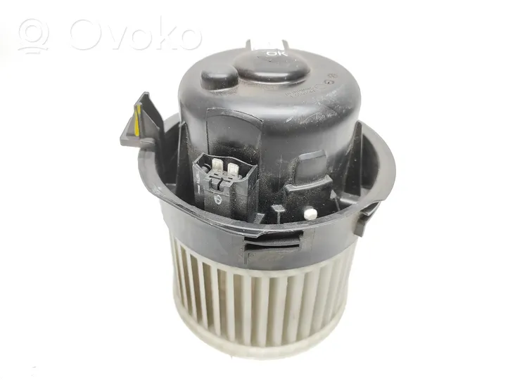 Citroen C4 III e-C4 Ventola riscaldamento/ventilatore abitacolo 7015011002