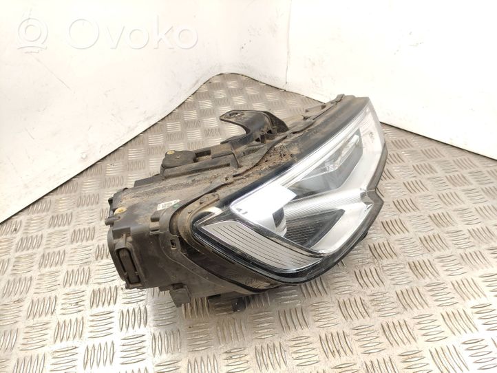 Audi A3 S3 8V Lampa przednia 8V0941006E