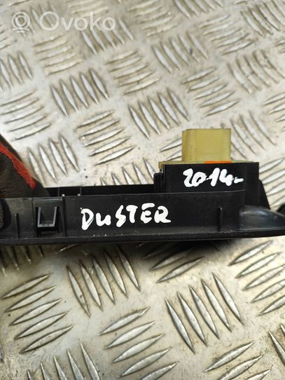 Dacia Duster Schalter el. Fensterheber 809601386
