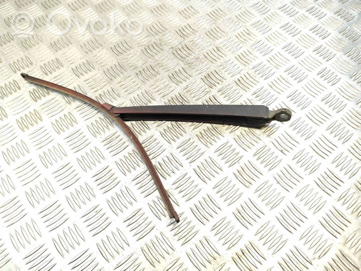 Volkswagen Touran I Rear wiper blade 1t0955707