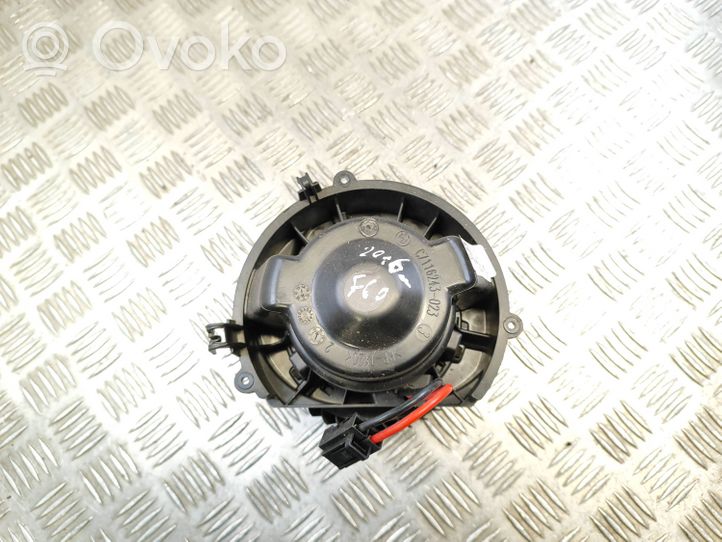 BMW X1 F48 F49 Soplador/ventilador calefacción 9297752