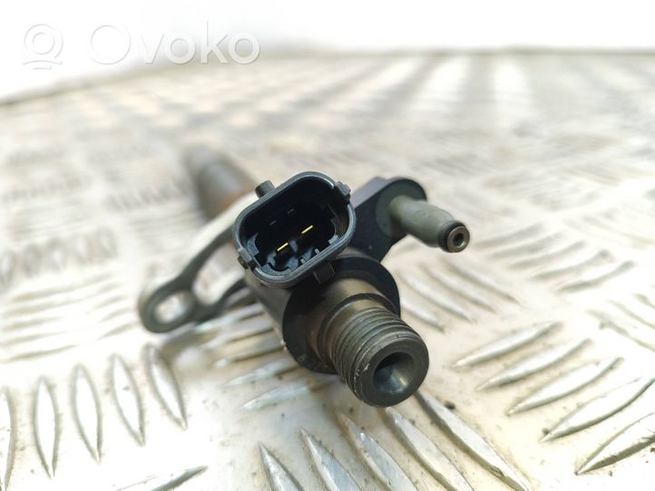 Volvo S60 Injecteur de carburant 31303238