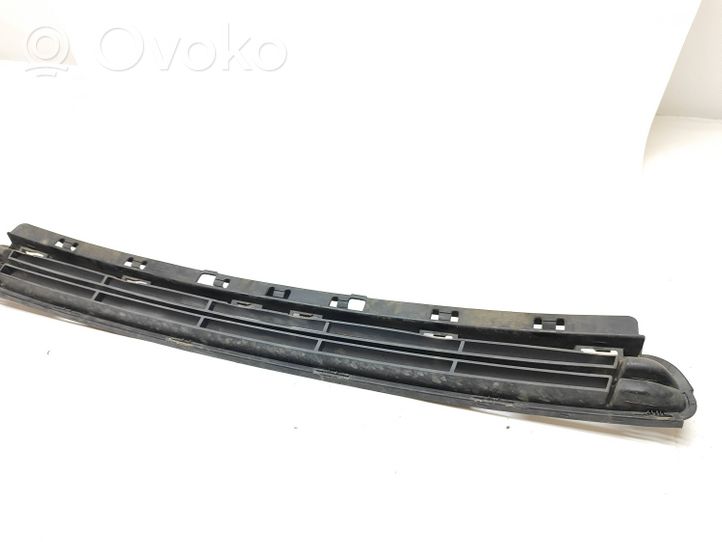 Citroen C5 Grille calandre supérieure de pare-chocs avant 9682331677