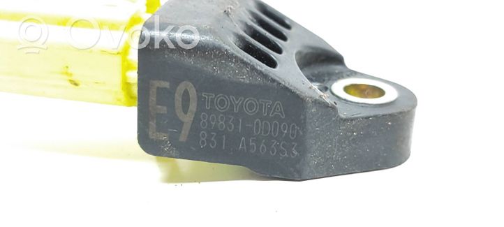 Toyota Yaris Czujnik uderzenia Airbag 898310D090