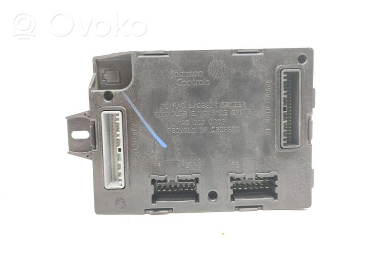 Renault Trafic III (X82) Sterownik / Moduł ECU 2675974