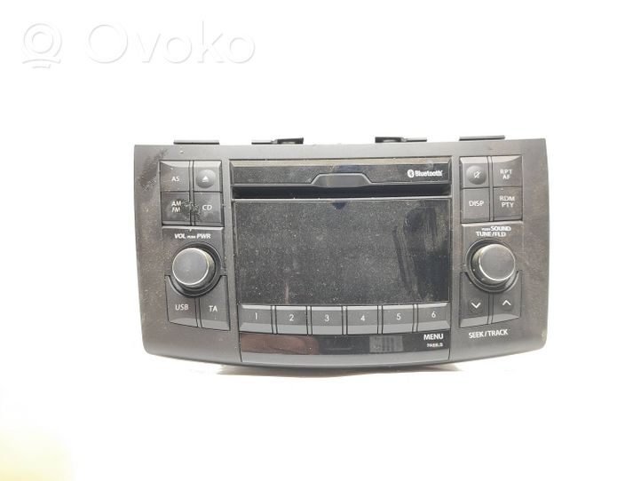 Suzuki Swift Panel / Radioodtwarzacz CD/DVD/GPS 3910168LB1