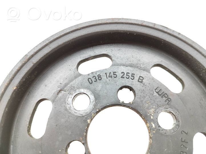 Audi A4 S4 B8 8K Ohjaustehostimen pumpun hihnapyörä 038145255B