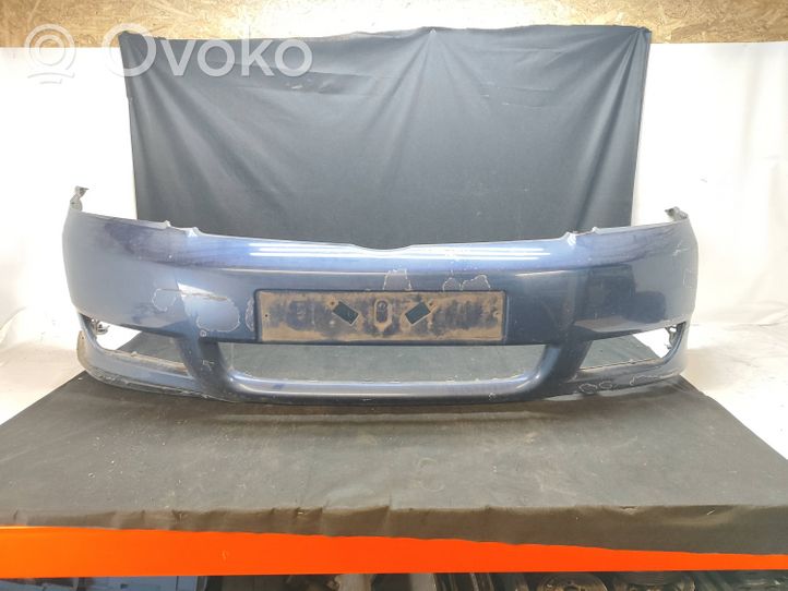 Toyota Corolla Verso AR10 Etupuskuri 