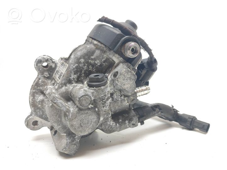 Audi A4 S4 B9 Pompa wtryskowa wysokiego ciśnienia 04L130755D