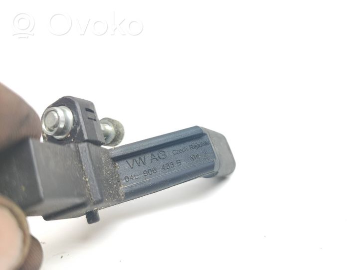 Audi A4 S4 B9 Czujnik położenia wału korbowego 04L906433B