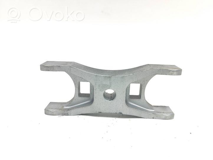 Audi A4 S4 B9 Fuel Injector clamp holder 