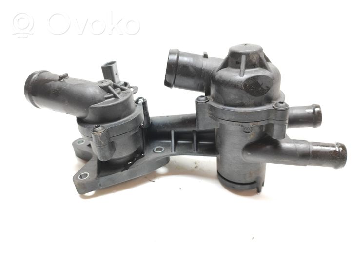 Audi A3 S3 A3 Sportback 8P Termostato/alloggiamento del termostato 03C121121D