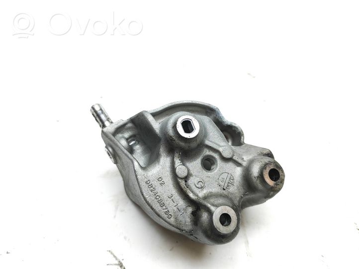 Peugeot 3008 II Support, suspension du moteur 9824088780