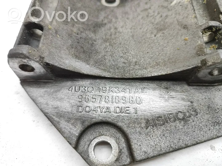 Peugeot 407 Generaattorin/laturin kiinnike 9657818980
