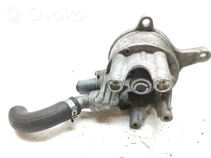 BMW 7 F01 F02 F03 F04 Pompa del servosterzo 686716001