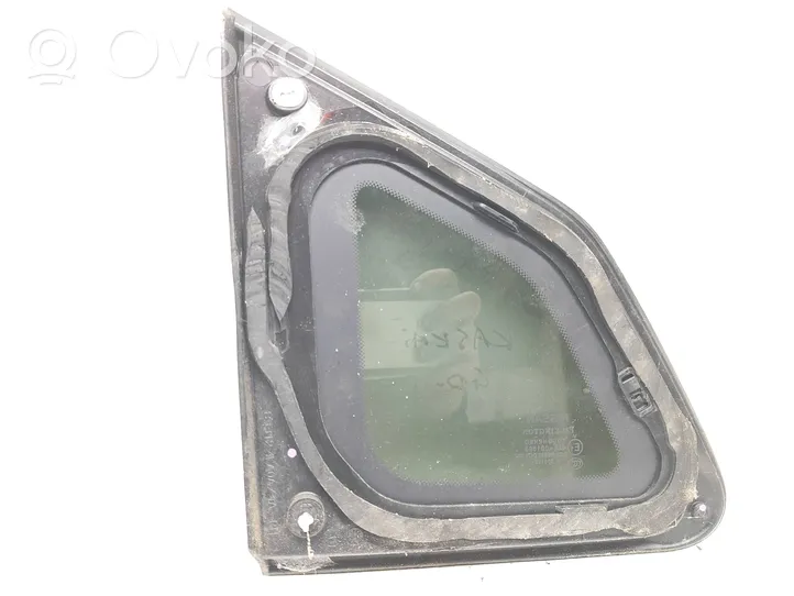 Nissan Qashqai Fenêtre latérale avant / vitre triangulaire 43R001595