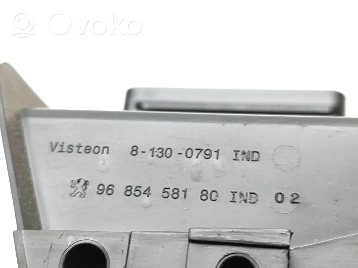Citroen DS5 Muu sisätilojen osa 9685458180