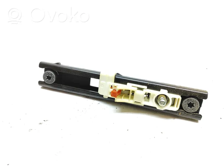 Renault Megane IV Rail de réglage hauteur de ceinture de sécurité 878240875R