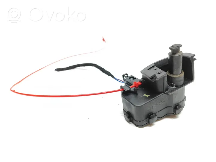 Audi A4 S4 B8 8K Serratura del tappo del serbatoio del carburante 8K0862153C