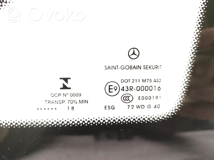 Mercedes-Benz Vito Viano W447 Finestrino/vetro triangolo anteriore 43R000016