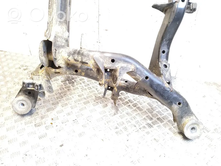 Volkswagen Touareg II Rear subframe 