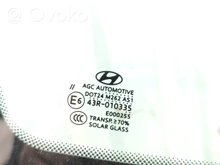 Hyundai Tucson TL Front windscreen/windshield window 43R010335