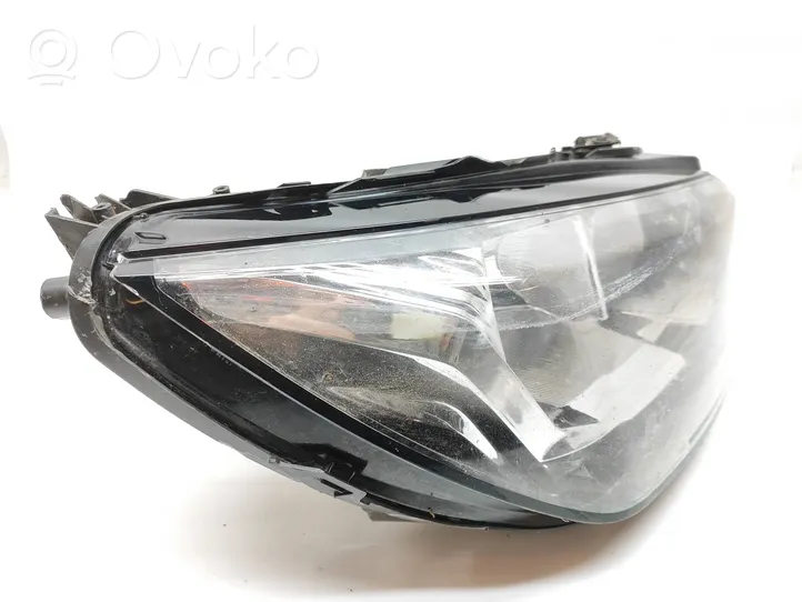 Peugeot 208 Lampa przednia 98231938800