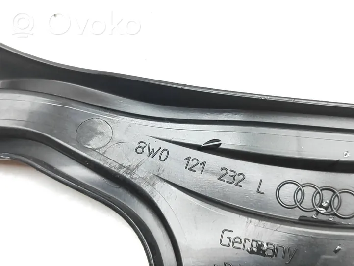 Audi A4 S4 B9 8W Kita variklio skyriaus detalė 8W0121232L