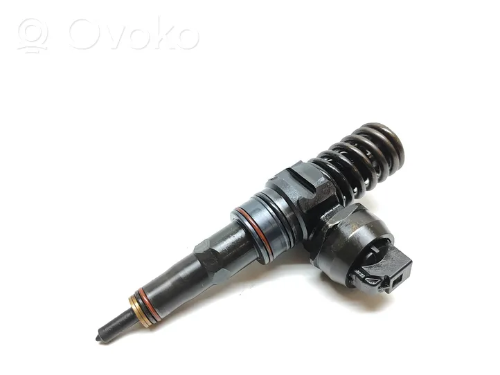 Skoda Octavia Mk2 (1Z) Fuel injectors set 038130073AM