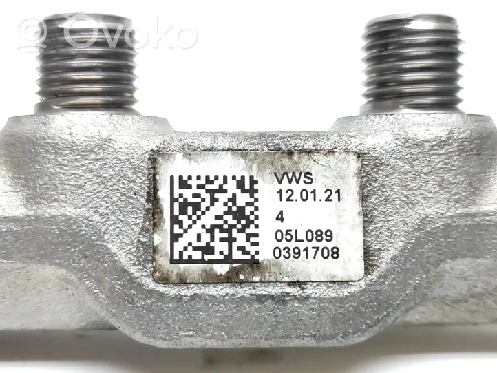 Audi A4 S4 B9 8W Tuyau de conduite principale de carburant 05L089