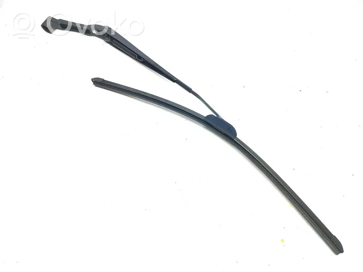 Renault Kadjar Front wiper blade arm 