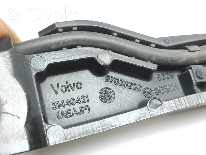 Volvo S90, V90 Balai d'essuie-glace avant 97036203