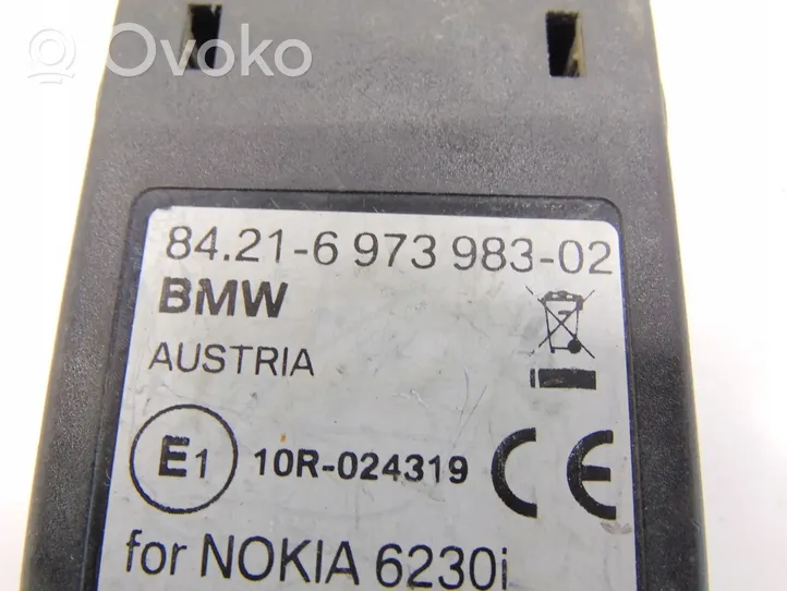 BMW 1 E81 E87 Puhelimen käyttöyksikkö/-moduuli 6973983