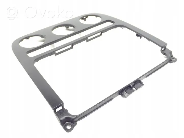 Volkswagen Golf V Rivestimento pannello centrale del cruscotto 1K0858071E