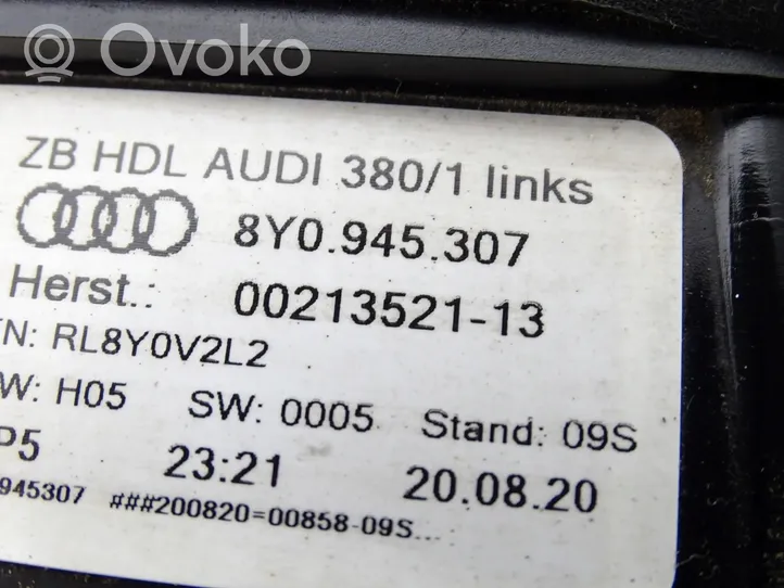 Audi A3 8Y Lampy tylnej klapy bagażnika 