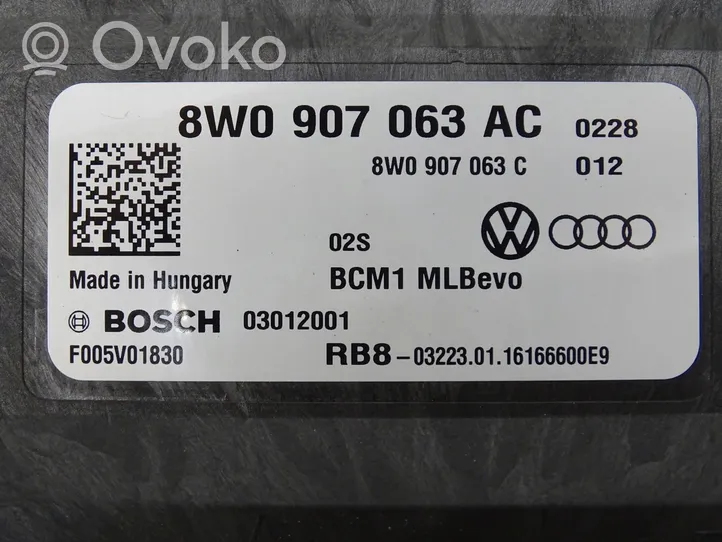 Audi A4 S4 B9 8W Mukavuusmoduuli 8W0907063AC