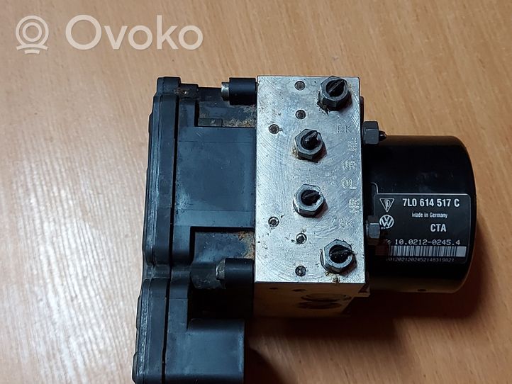 Volkswagen Touareg I ABS control unit/module 7L0907379P