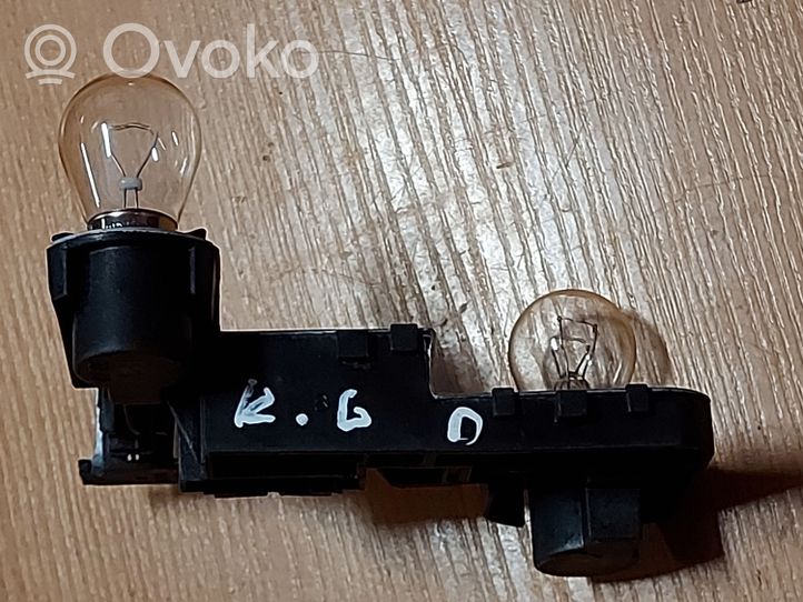 Volkswagen Touareg I Porte ampoule de feu arrière 7L6945259A