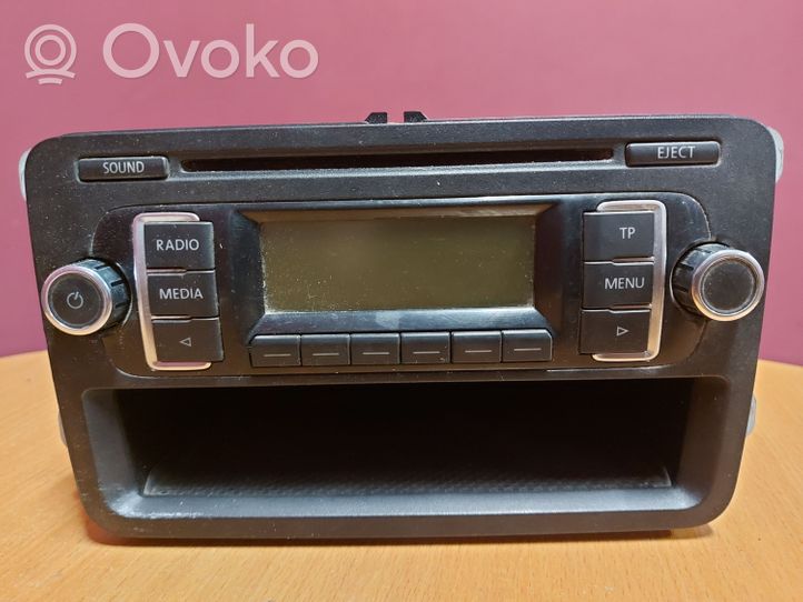 Volkswagen Caddy Radio/CD/DVD/GPS-pääyksikkö 1K0035156B